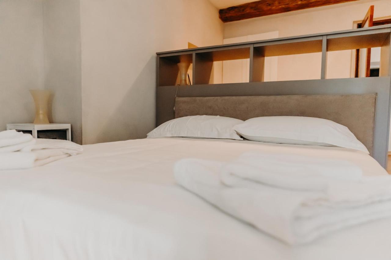 Le Dimore Di Piazza Mondovi Ngoại thất bức ảnh
